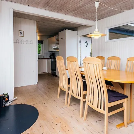 度假居 8 Person In Haderslev-by Traum